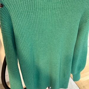 Women's Green Sweater